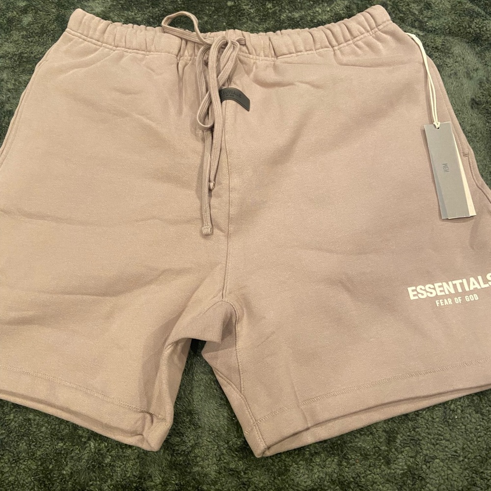 ESSENTIAL FEAR OF GOD BRAND NEW WITH TAGS SIZE XL